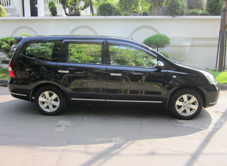 Dijual nissan grand livina 2007 #3